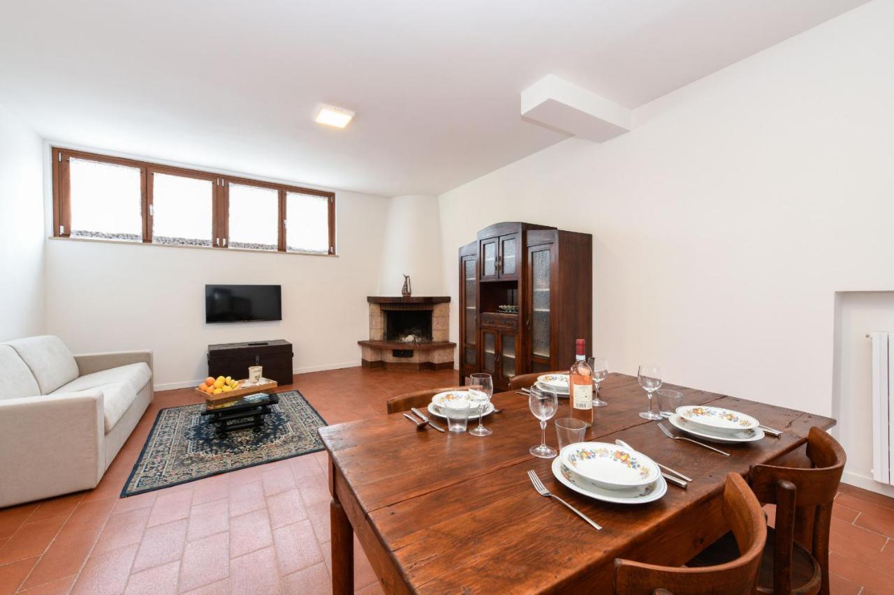 Appartamento Isi Salo Exterior photo